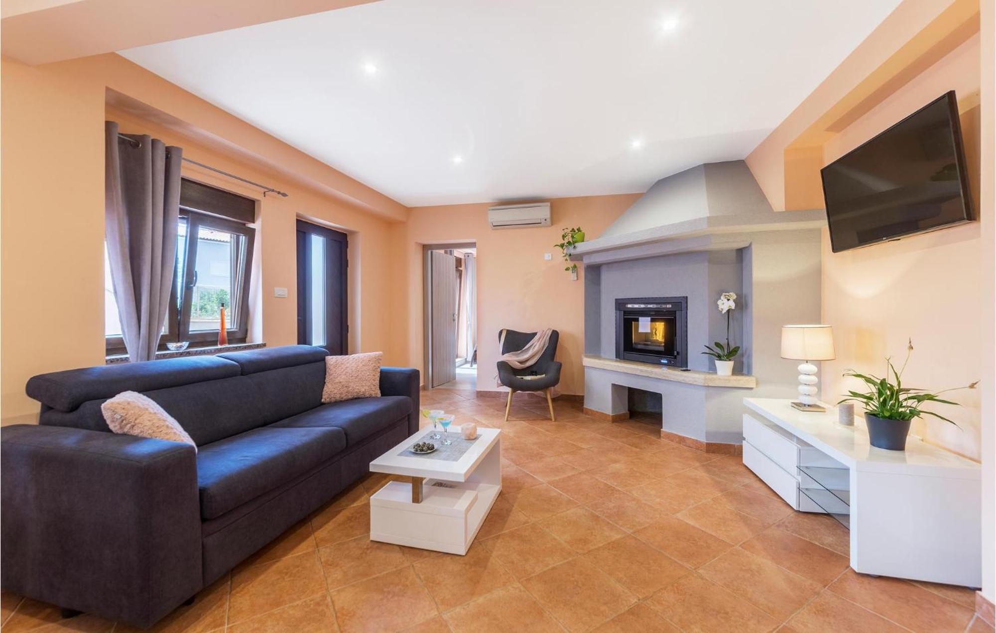 1 Bedroom Stunning Apartment In Pula Extérieur photo